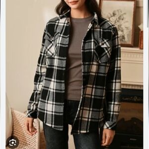 Goodfellow & Co Black and White Plaid Button-Up Shirt Small